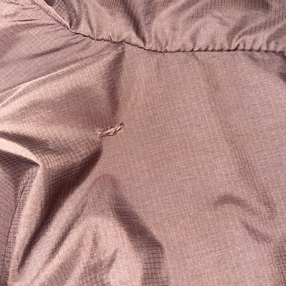 North Face | Women’s Primaloft Jacket - Picture 6 of 6